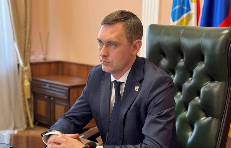 Прокуратура предписала главе Энгельсского района убрать сугробы на остановках